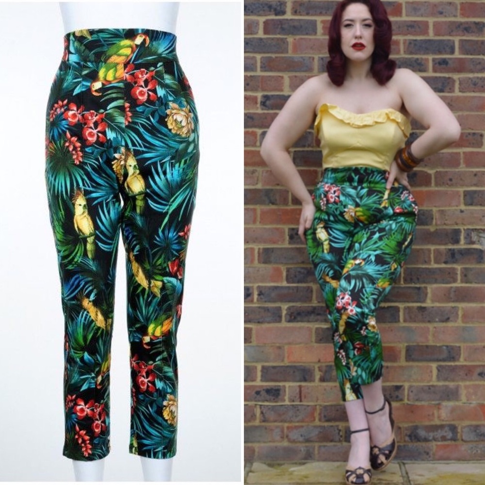 Laura Byrnes High-Waisted Crops in Parrot